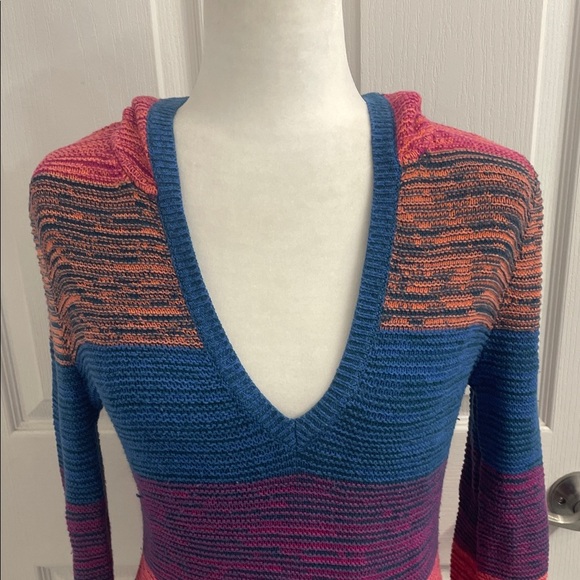 ROXY Yuma blue pink multicolor knit kangaroo pocket pullover hoodie Sz M - Picture 2 of 11